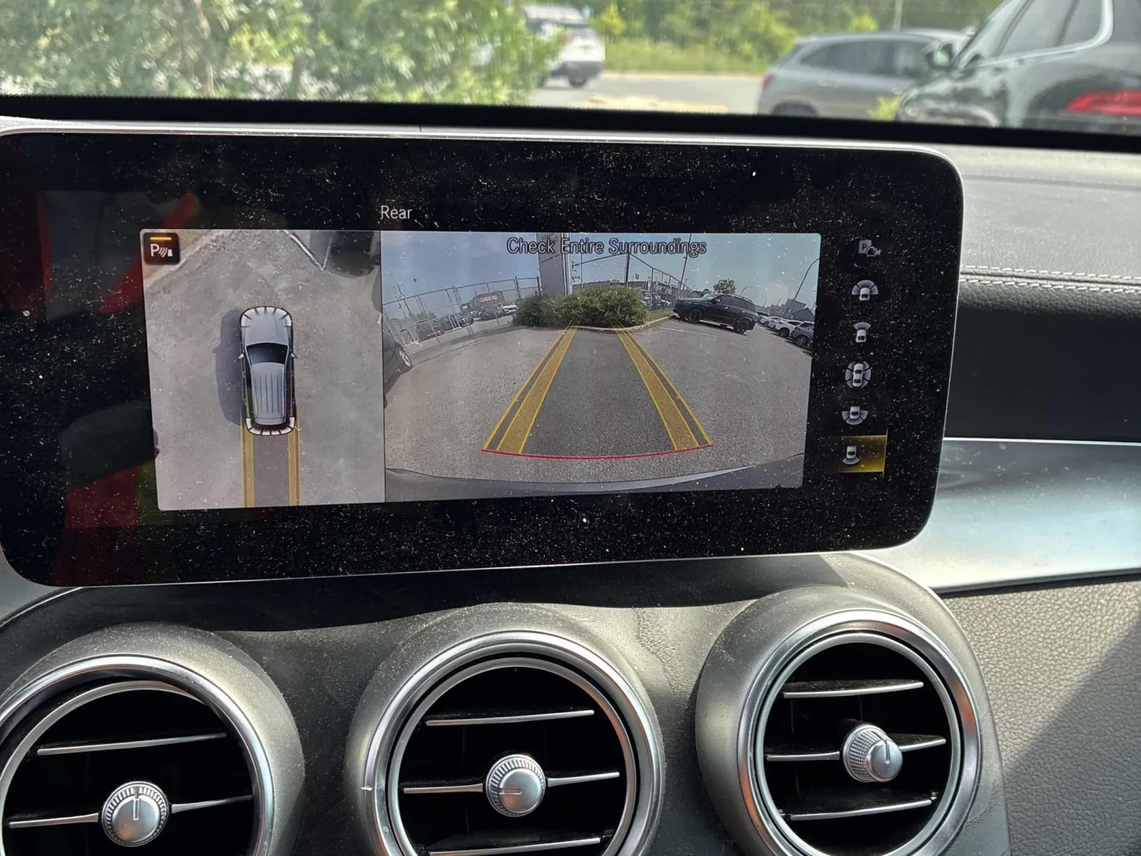 Mercedes-Benz GLC 43 AMG DISTRONIC / 360 / ЧЕРВЕН САЛОН / VIRTUAL COCKPIT, снимка 10 - Автомобили и джипове - 55338402