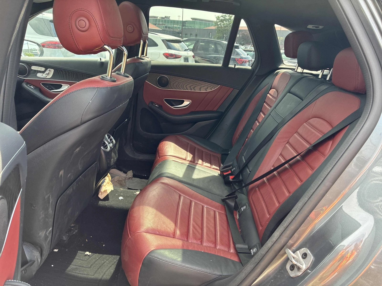 Mercedes-Benz GLC 43 AMG DISTRONIC / 360 / ЧЕРВЕН САЛОН / VIRTUAL COCKPIT, снимка 13 - Автомобили и джипове - 55338402