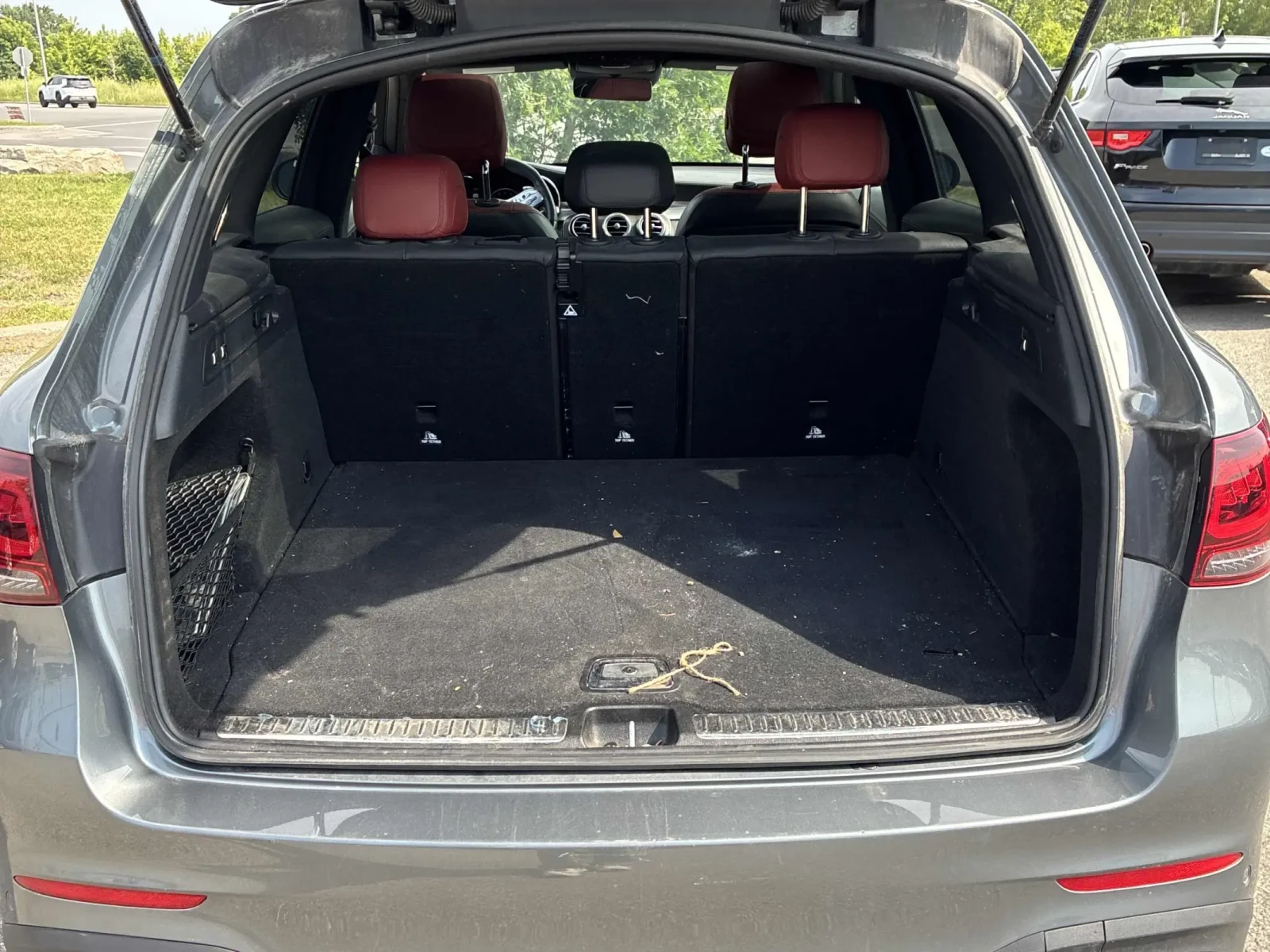 Mercedes-Benz GLC 43 AMG DISTRONIC / 360 / ЧЕРВЕН САЛОН / VIRTUAL COCKPIT, снимка 15 - Автомобили и джипове - 55338402
