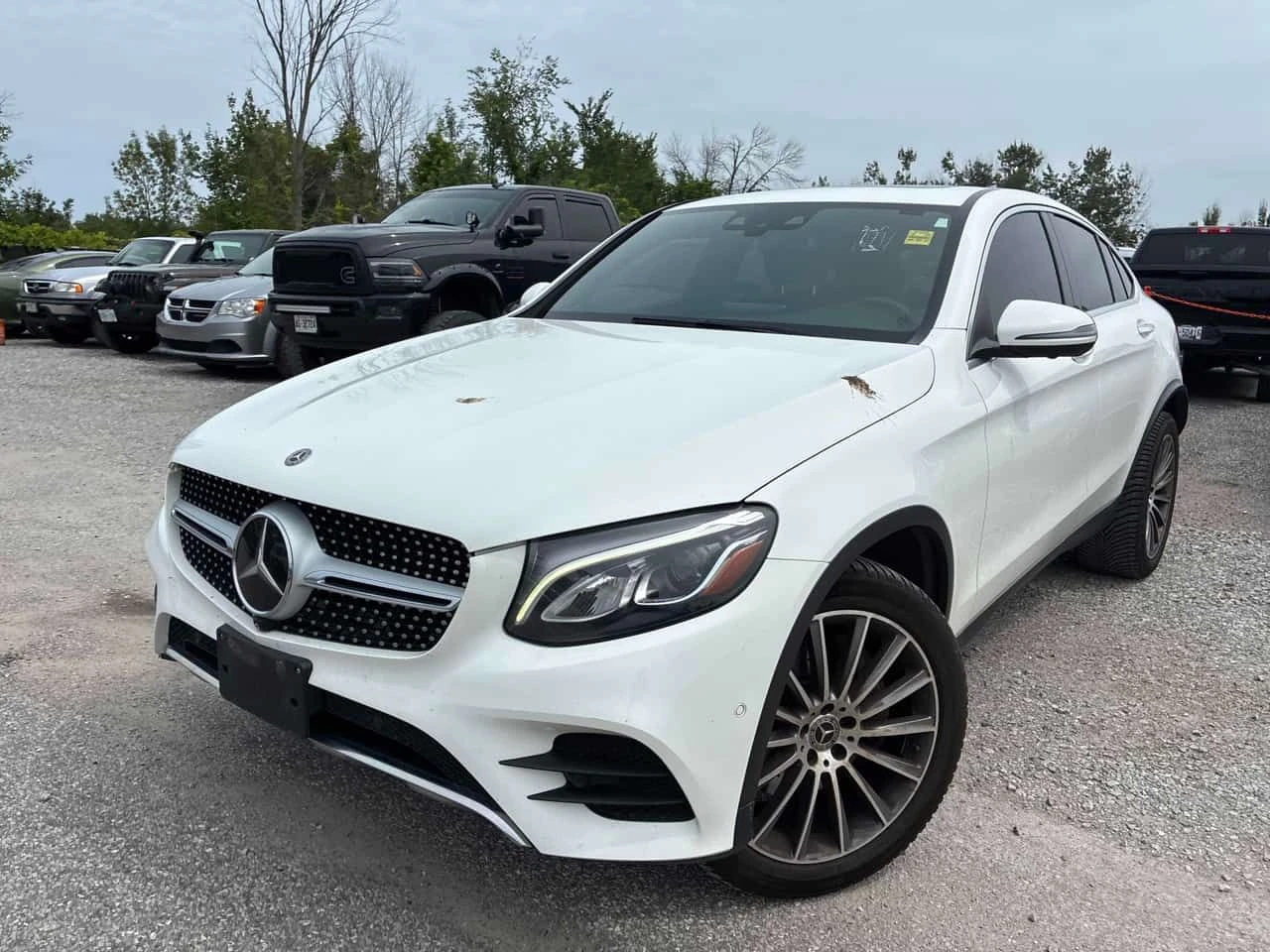 Mercedes-Benz GLC 300 4MATIC | CARFAX | АВТОКРЕДИТ БЕЗ ПЪРВОНАЧАЛНА