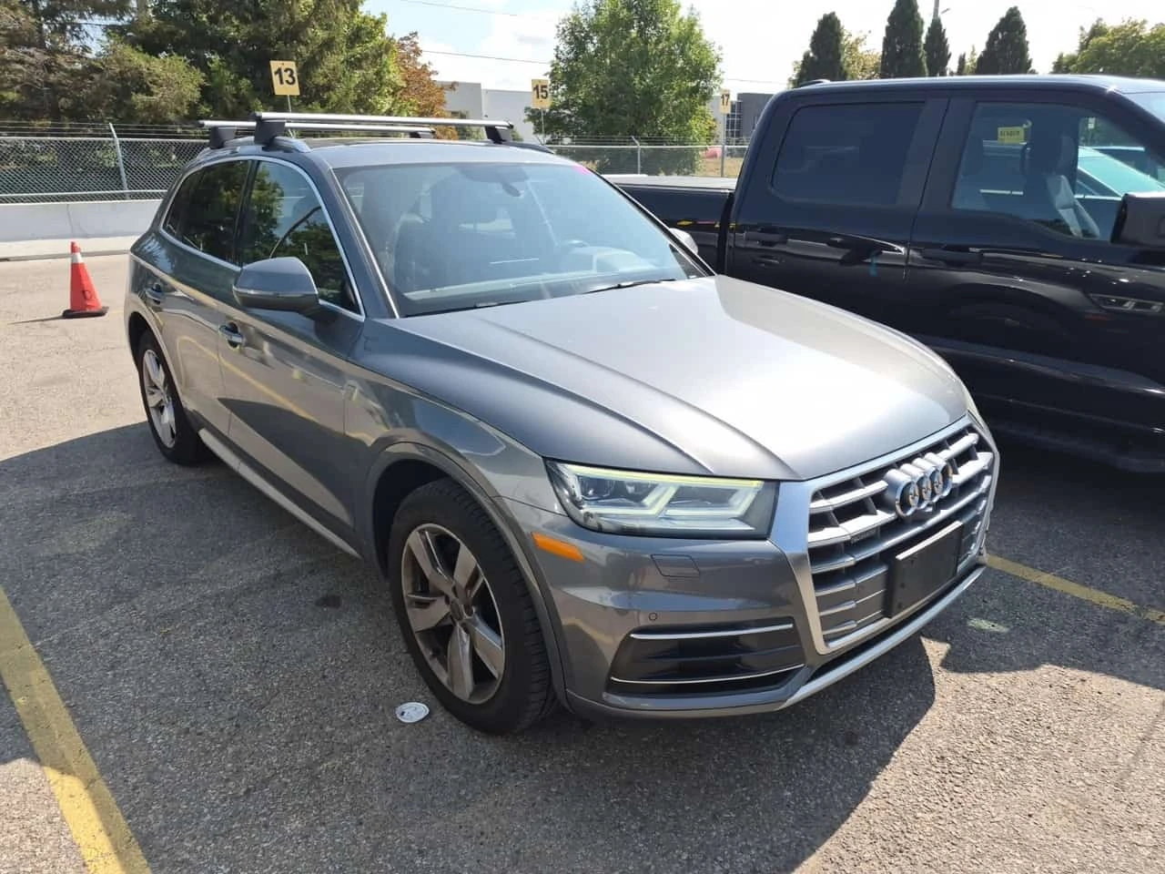 Audi Q5 * TECHNIK * CARFAX * , снимка 2 - Автомобили и джипове - 55784706