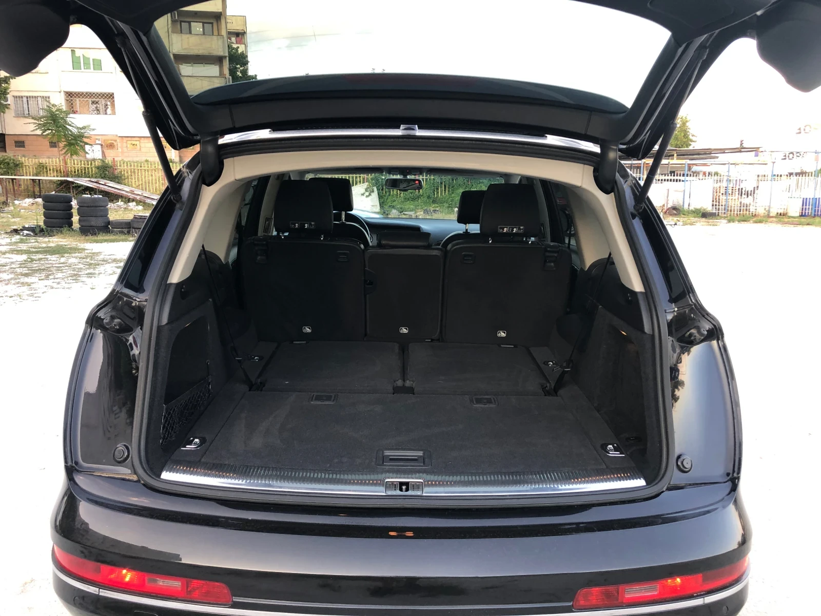 Audi Q7 3.0 4x4, снимка 16 - Автомобили и джипове - 55836270