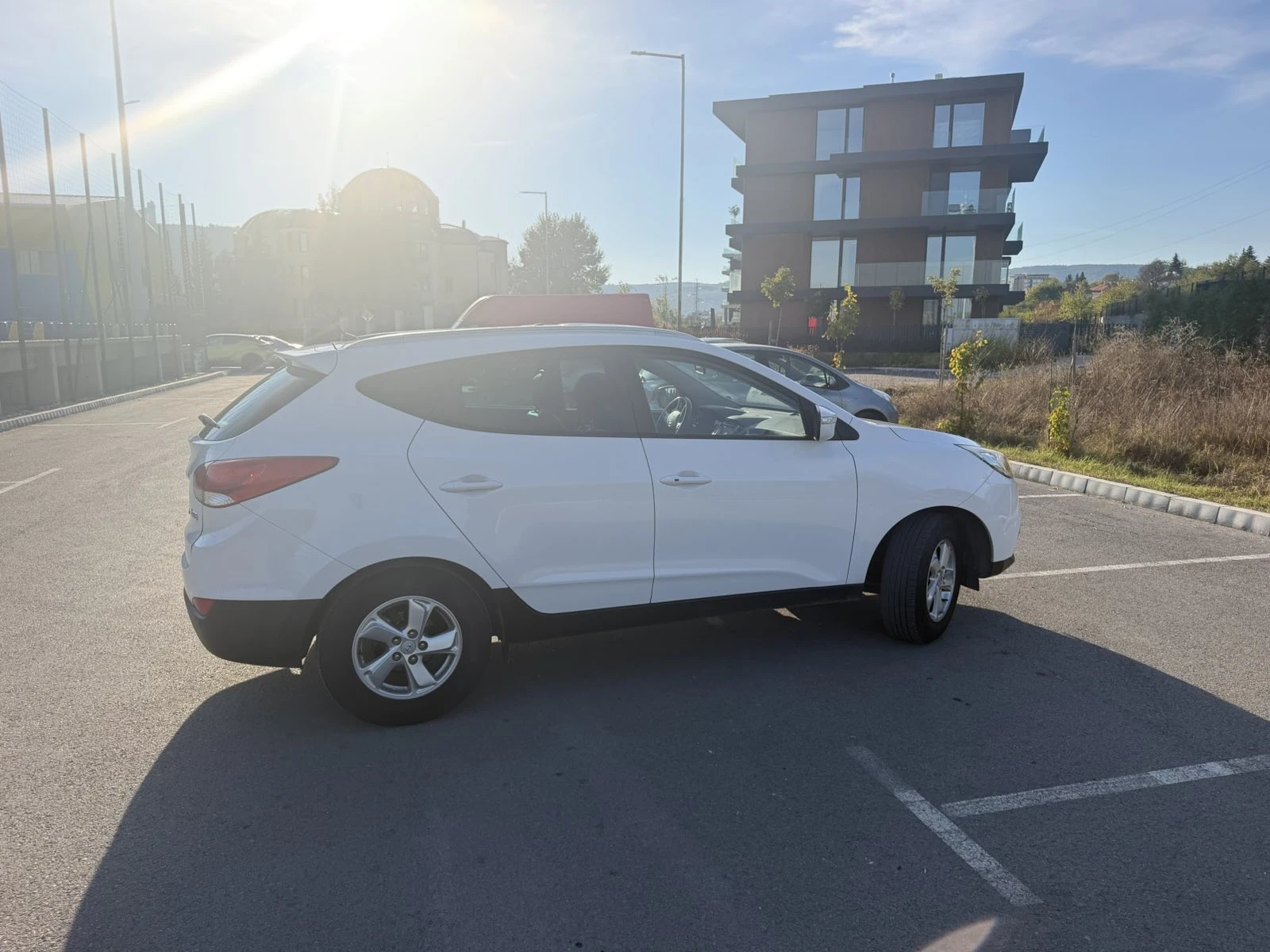 Hyundai IX35, снимка 8 - Автомобили и джипове - 56610506