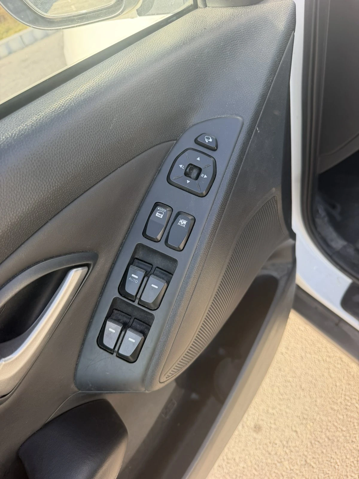 Hyundai IX35, снимка 12 - Автомобили и джипове - 56610506