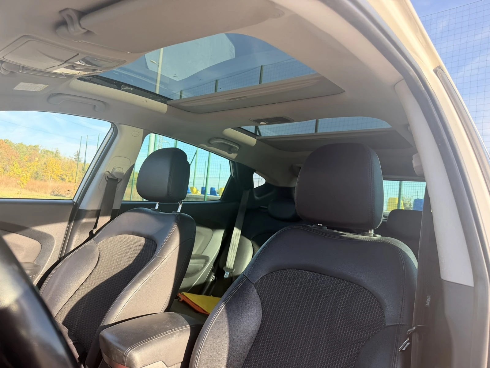 Hyundai IX35, снимка 14 - Автомобили и джипове - 56610506