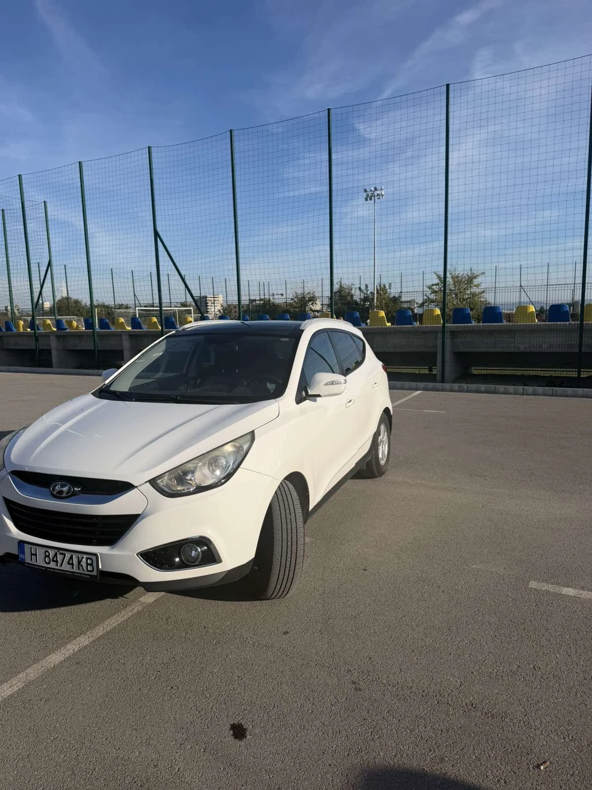 Hyundai IX35, снимка 3 - Автомобили и джипове - 56610506