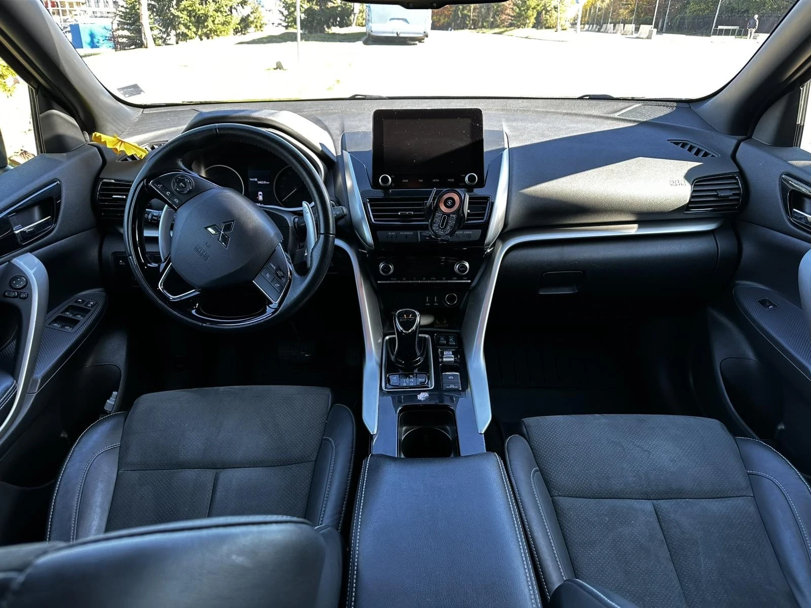 Mitsubishi Eclipse Cross, снимка 10 - Автомобили и джипове - 56639476