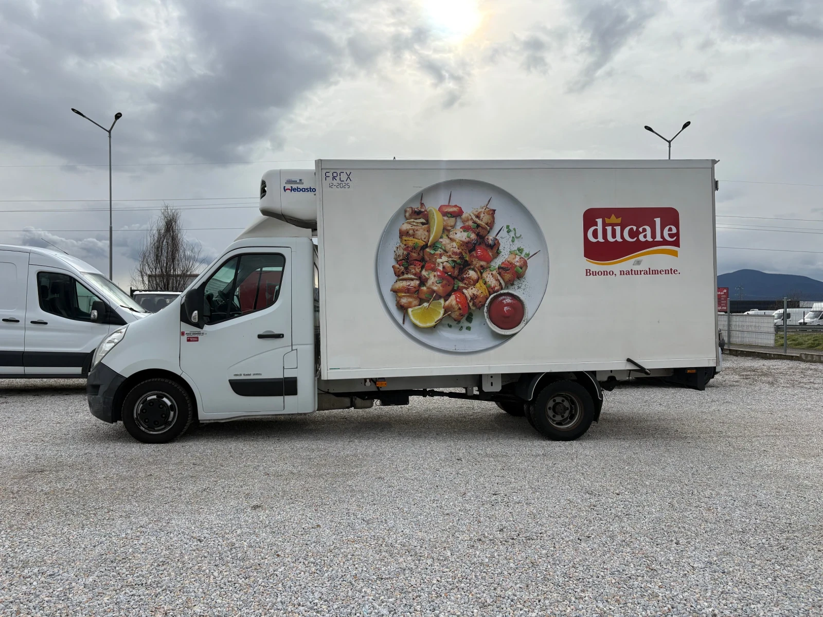 Renault Master Хладилен - изображение 4