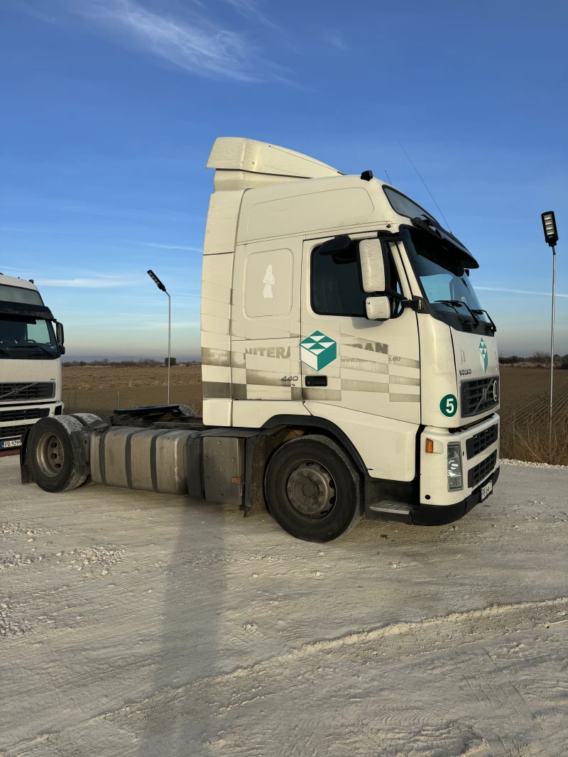 Volvo Fh, снимка 3 - Камиони - 48117799