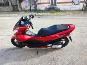 Honda Pcx 125cc 12к.с. 4T 3850km 2017г, снимка 3