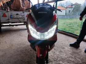 Honda Pcx 125cc 12к.с. 4T 3850km 2017г, снимка 17