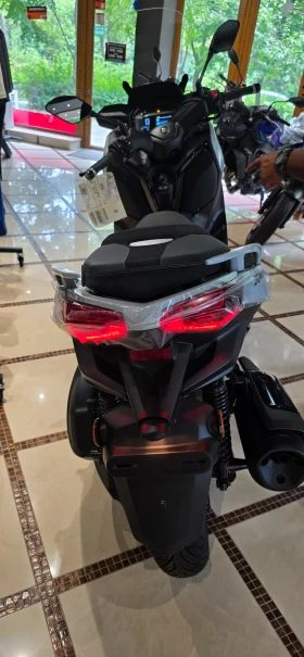 Yamaha X-max TECH MAX+  | Auto.bg — изображение 12