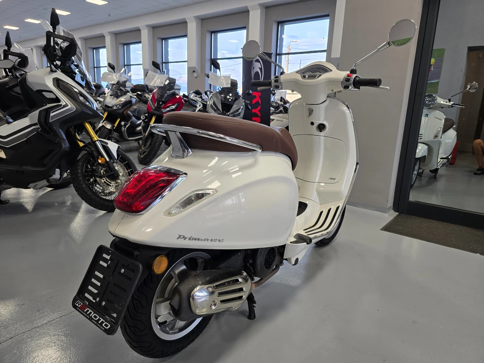 Vespa Primavera 125ie, 3V, ABS, 2017г. - изображение 4
