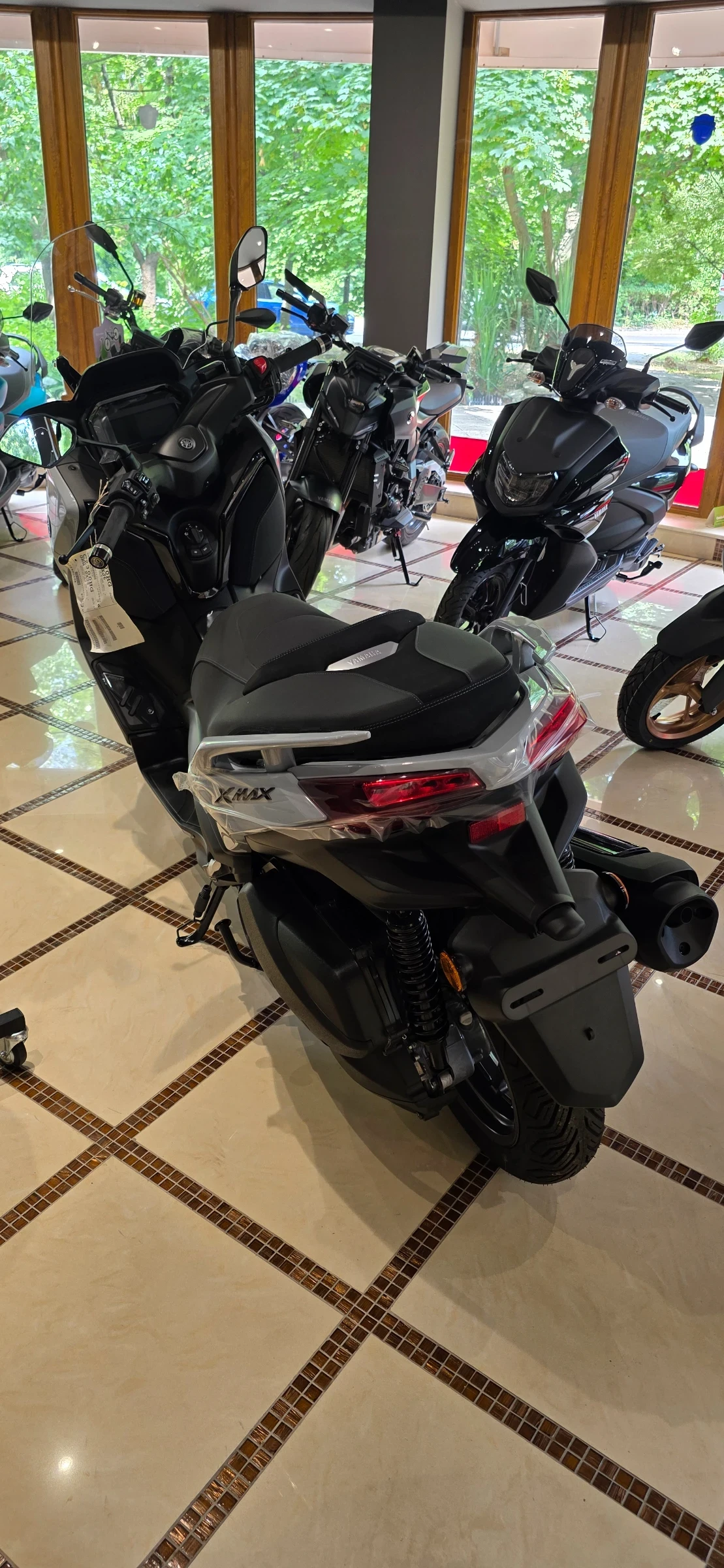 Yamaha X-max TECH MAX+ , снимка 10 - Мотоциклети и мототехника - 55377300