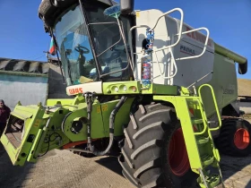 Комбайн Claas lexion     670    montana.  4X4, снимка 2