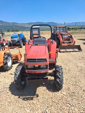 Трактор Kubota СКАЙТРАК , снимка 3