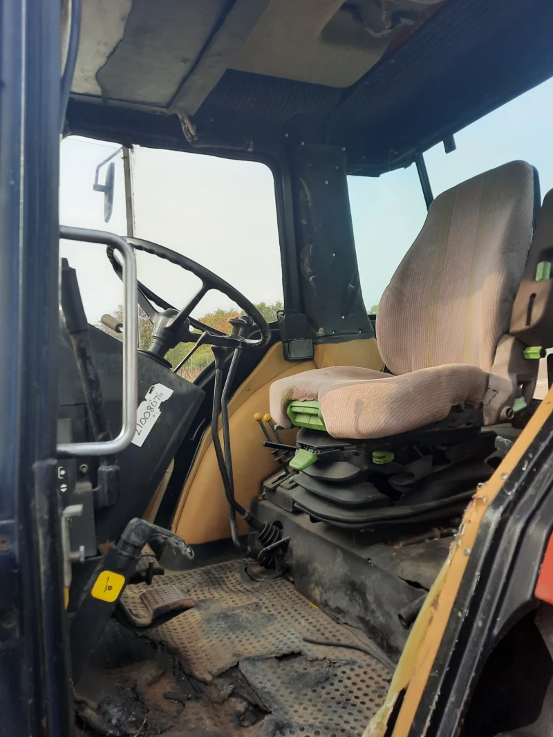 Трактор CASE IH 1056 xl, снимка 8 - Селскостопанска техника - 52894044