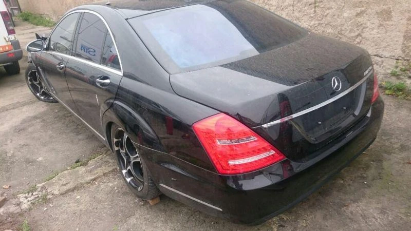 Двигател за Mercedes-Benz S 500, снимка 2 - Части - 21556741