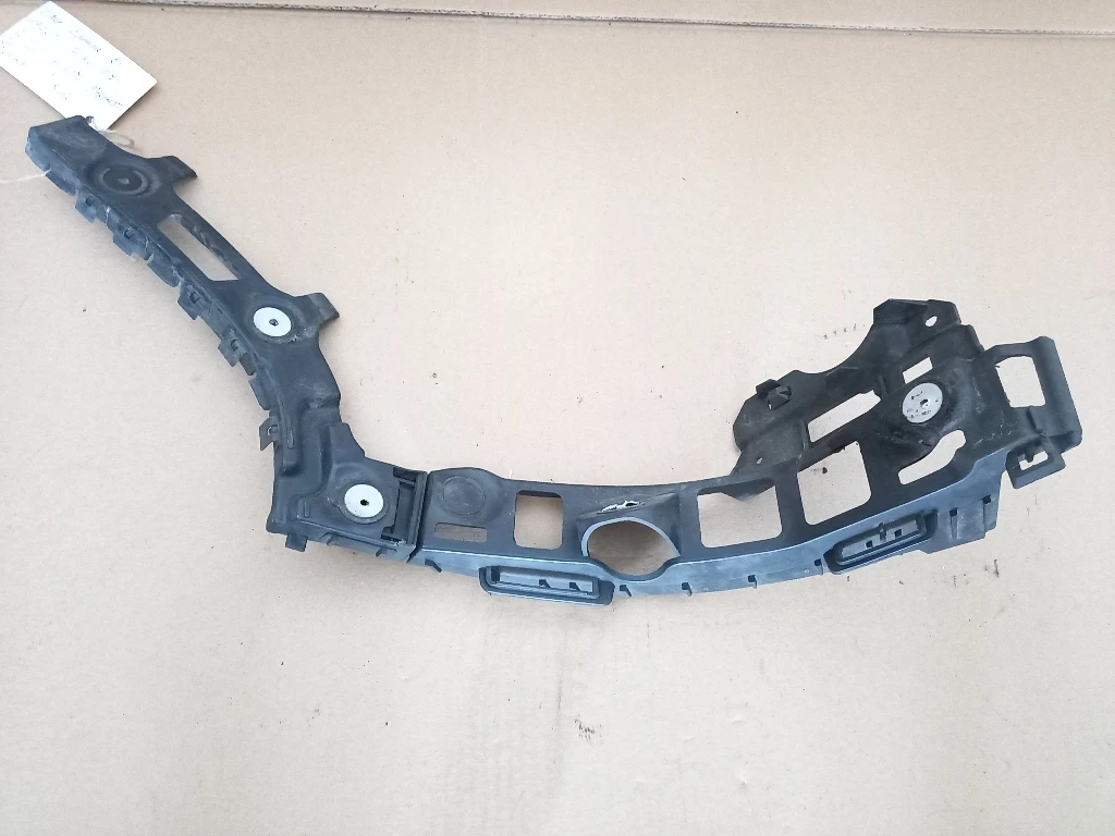 Водач държач задна броня ляв Опел Зафира Б  (1)