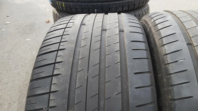 Гуми Летни 275/40R19, снимка 3 - Гуми и джанти - 27418067