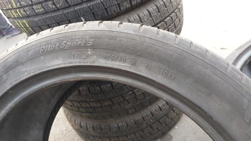 Гуми Летни 275/40R19, снимка 5 - Гуми и джанти - 27418067