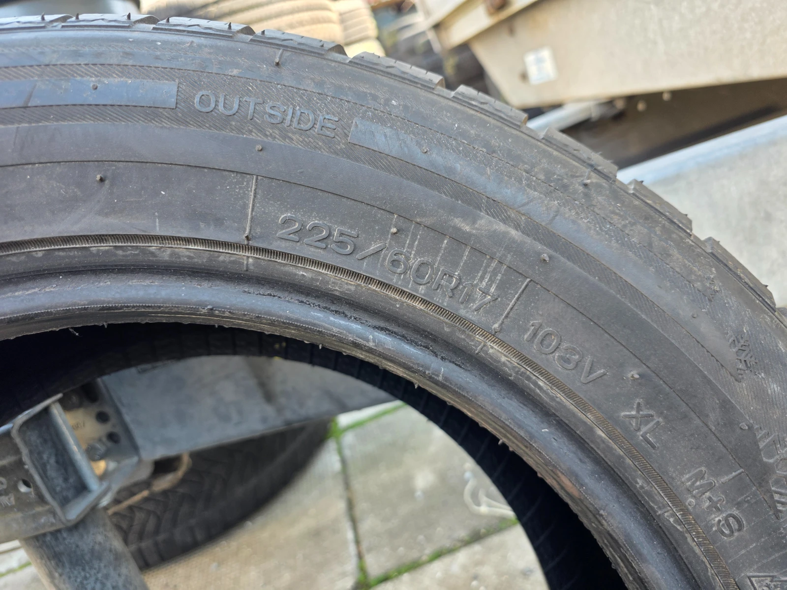 Гуми Зимни 255/60R17, снимка 6 - Гуми и джанти - 54731506