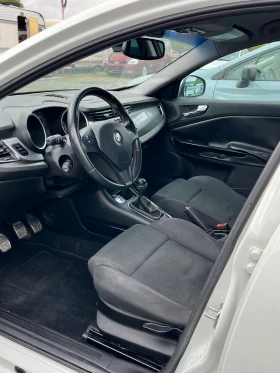 Alfa Romeo Giulietta 1.4 Turbo MultiAir, снимка 4