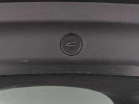 Tesla Model Y Long Range - Dual Motor, снимка 10