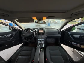 Mercedes-Benz C 320, снимка 11