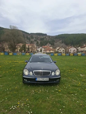 Mercedes-Benz E 320 