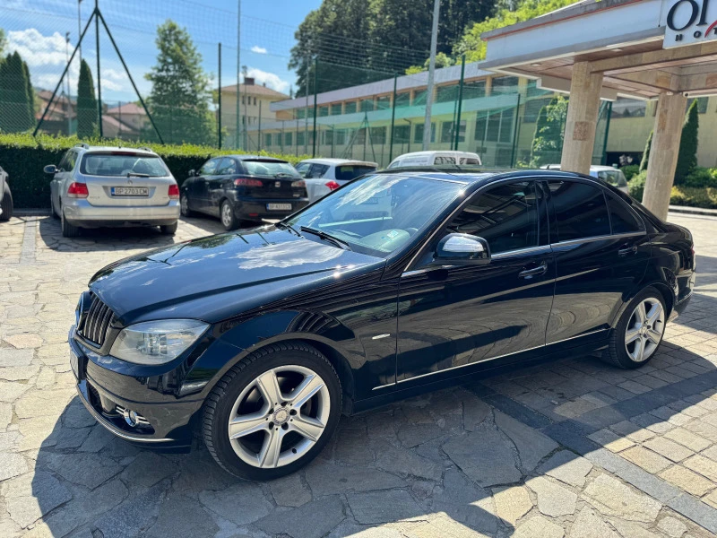 Mercedes-Benz C 220, снимка 8 - Автомобили и джипове - 47478881