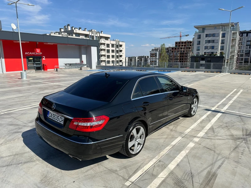 Mercedes-Benz E 350 CGI, снимка 3 - Автомобили и джипове - 47344752