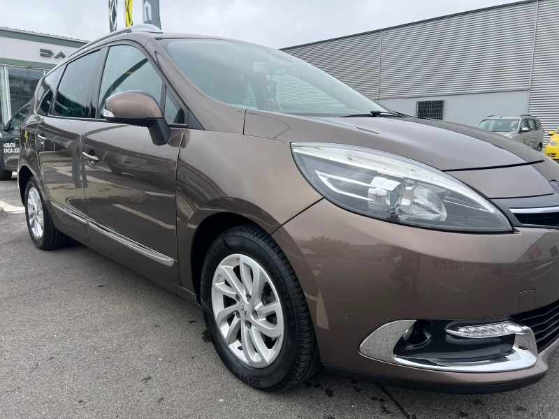 Renault Grand scenic, снимка 6 - Автомобили и джипове - 47394991