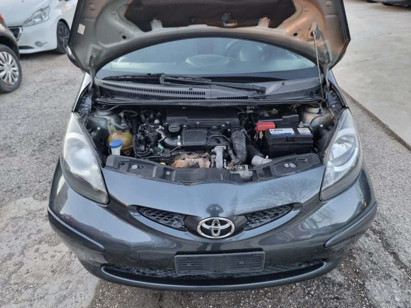 Toyota Aygo 1.4 HDI, снимка 17 - Автомобили и джипове - 48386959