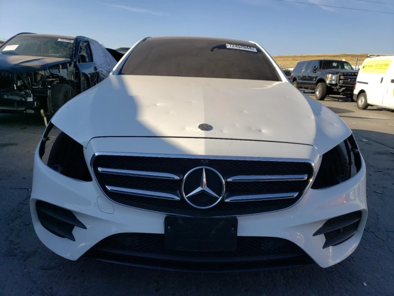 Mercedes-Benz E 300 4MATIC * Крайна Цена* , снимка 1 - Автомобили и джипове - 48448395