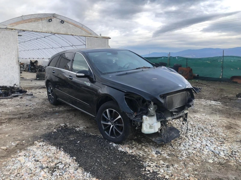 Mercedes-Benz R 320, снимка 1 - Автомобили и джипове - 49025935