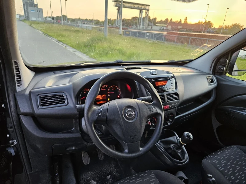 Opel Combo 1.6 D, снимка 9 - Автомобили и джипове - 49201575