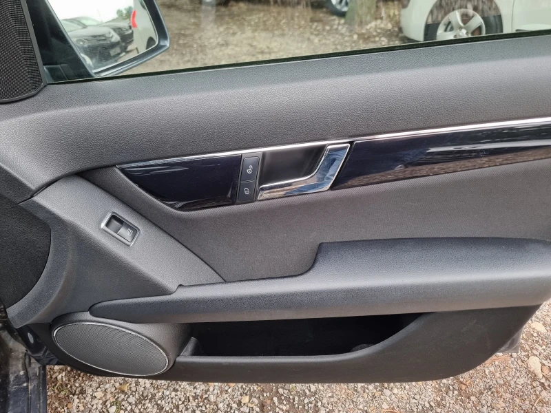 Mercedes-Benz C 200 2, 2cdi, снимка 14 - Автомобили и джипове - 50453866