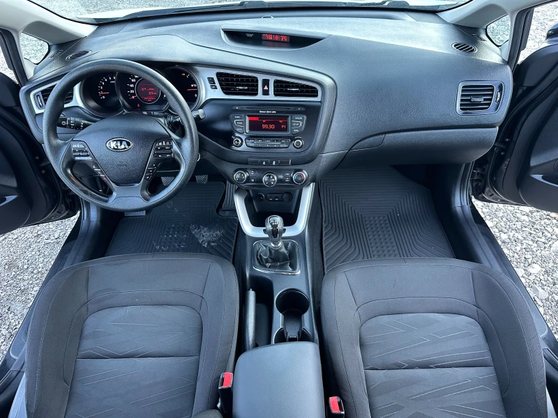 Kia Ceed 1.4CRDI 90kc FACE, снимка 11 - Автомобили и джипове - 50537220