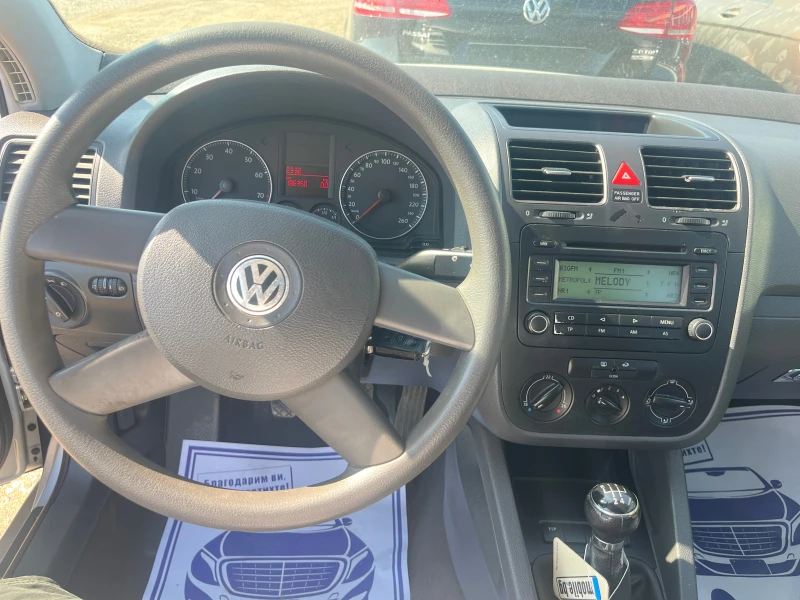 VW Golf 1.6 БЕНЗИН 102к.с, снимка 13 - Автомобили и джипове - 51484657