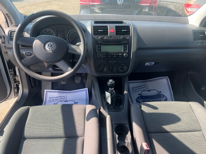 VW Golf 1.6 БЕНЗИН 102к.с, снимка 9 - Автомобили и джипове - 51484657