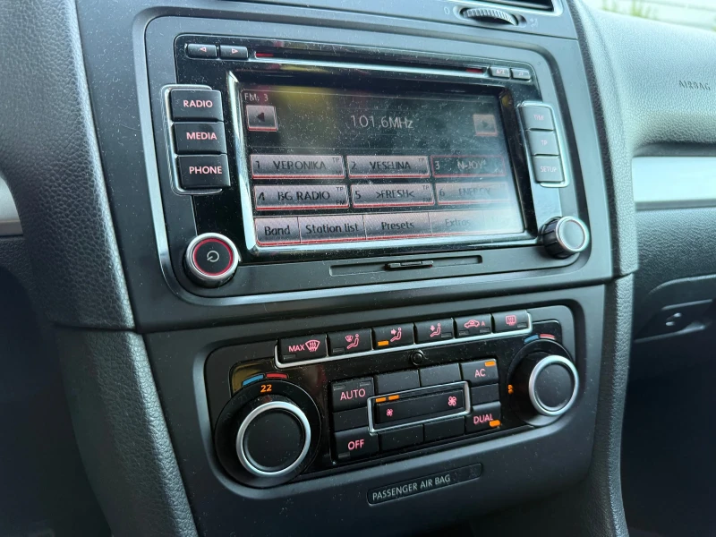 VW Golf 240кС* Rline* БАРТЕР* УНИКАТ* , снимка 13 - Автомобили и джипове - 51619541