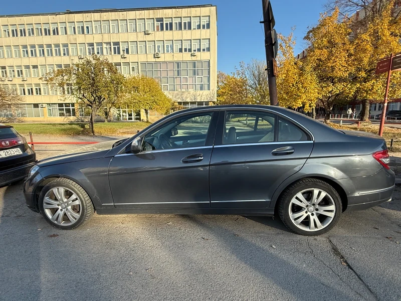 Mercedes-Benz C 320, снимка 6 - Автомобили и джипове - 52314914