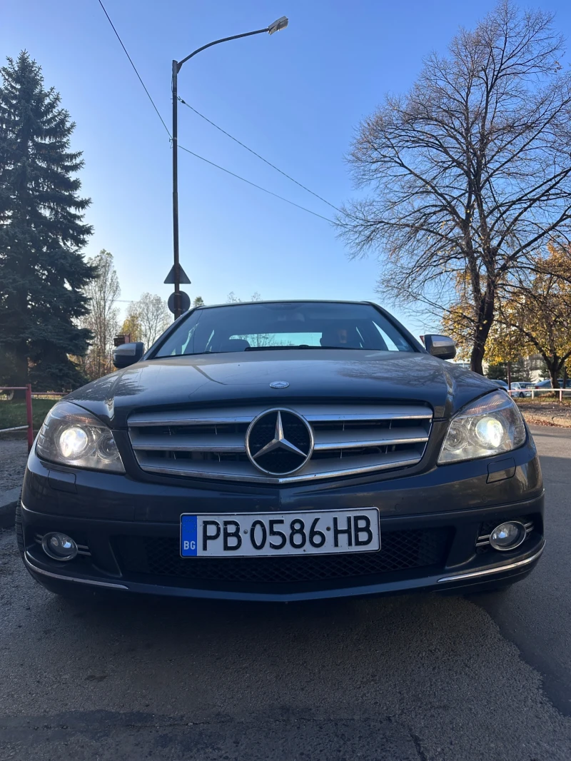 Mercedes-Benz C 320