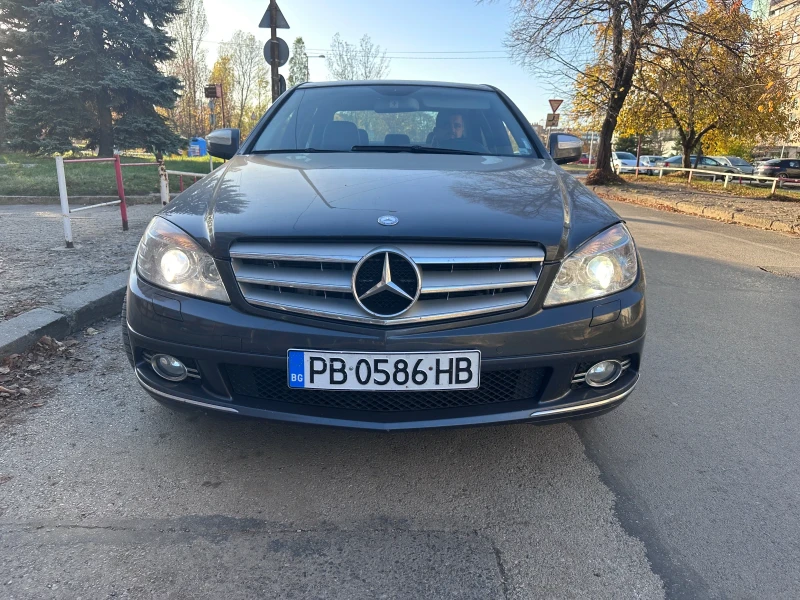 Mercedes-Benz C 320, снимка 9 - Автомобили и джипове - 52314914