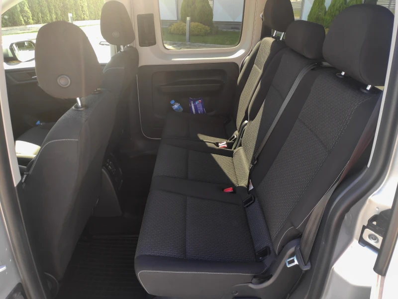 VW Caddy MAXI 6+ 1, снимка 10 - Автомобили и джипове - 52413933