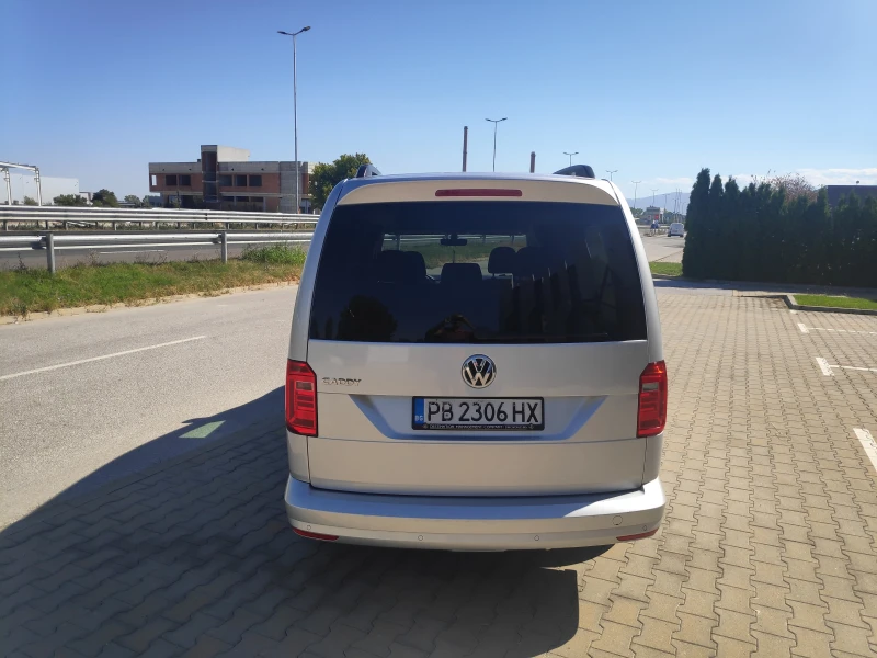 VW Caddy MAXI 6+ 1, снимка 4 - Автомобили и джипове - 52413933