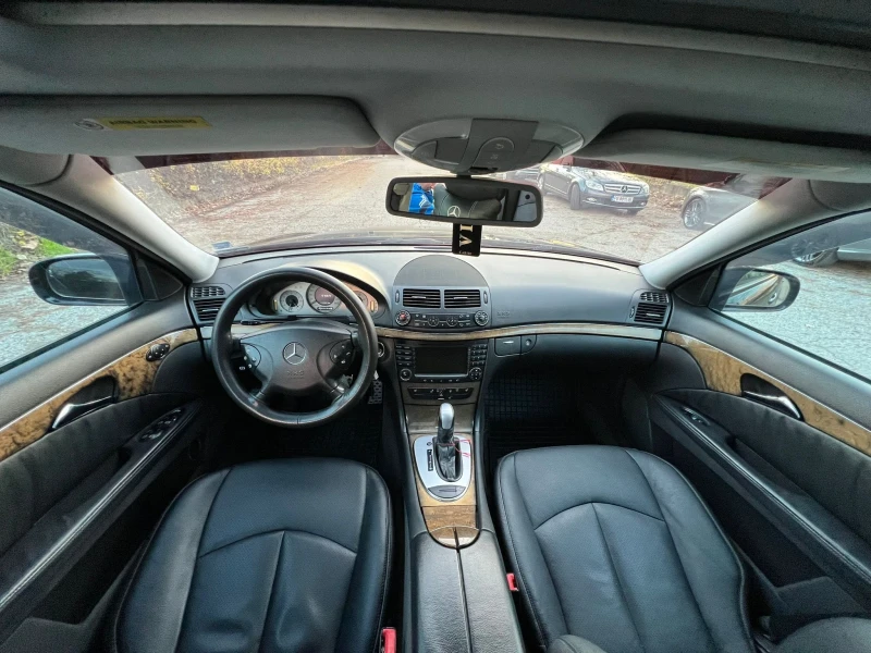 Mercedes-Benz E 270 РГИСТРИРАН/ОБСЛУЖЕН , снимка 8 - Автомобили и джипове - 52790811