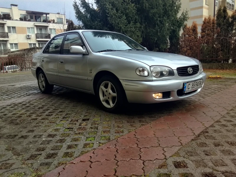 Toyota Corolla, снимка 3 - Автомобили и джипове - 53234131