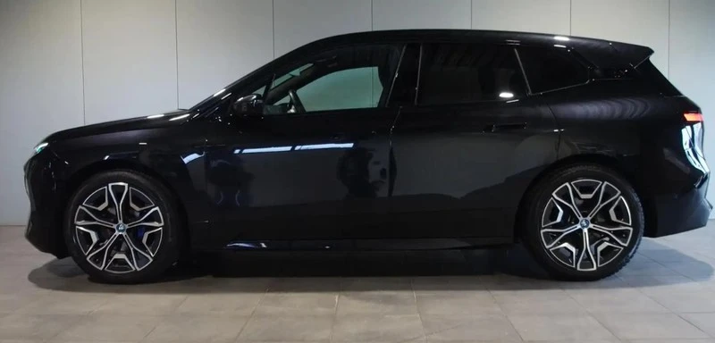 BMW iX  40 xDrive Sportpaket, снимка 4 - Автомобили и джипове - 54781635